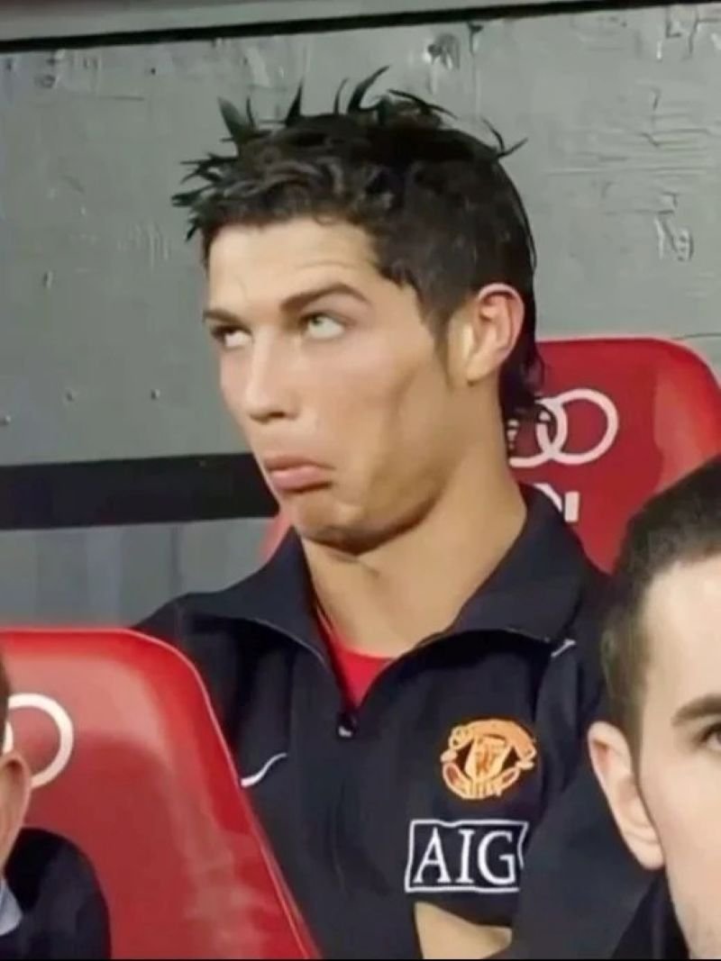 meme ronaldo hài hước trên sân meme ronaldo hài hước trên sân