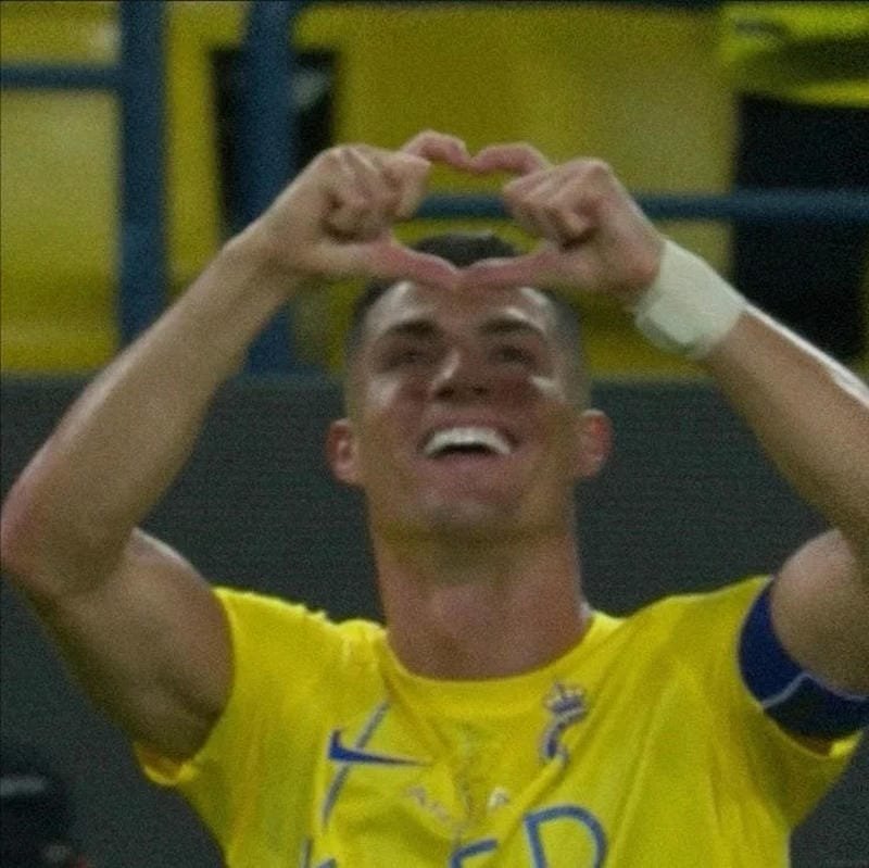 meme ronaldo reaction khiến dân mạng cười meme ronaldo reaction khiến dân mạng cười